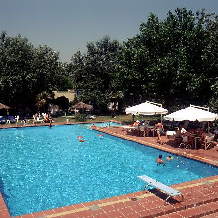 Edem Holiday Club Hotel Katerini Exterior photo